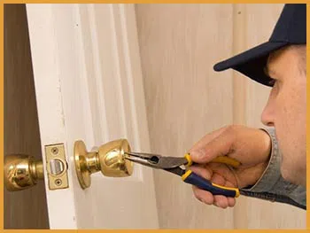 Hamilton Locksmith Service Hamilton, OH 513-845-0064 Hamilton Locksmith Service Hamilton, OH 513-845-0064