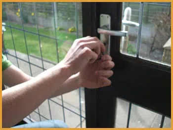 Hamilton Locksmith Service Hamilton, OH 513-845-0064 Hamilton Locksmith Service Hamilton, OH 513-845-0064